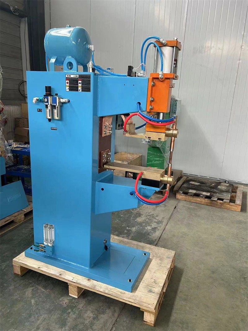 D(T)B系列(中频座点焊机)