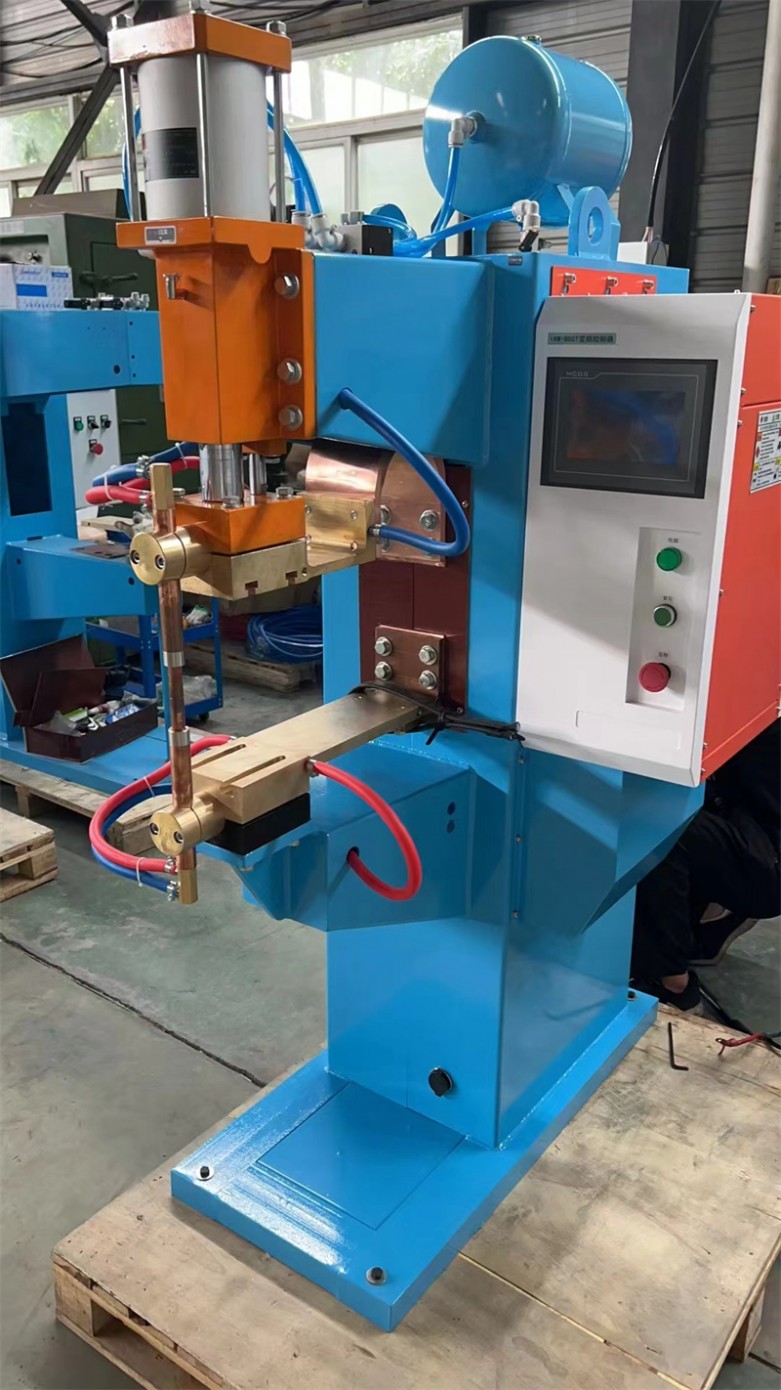 D(T)B系列(中频座点焊机)