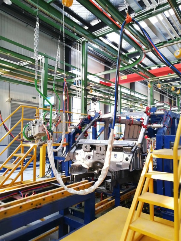 一体式悬挂点焊机